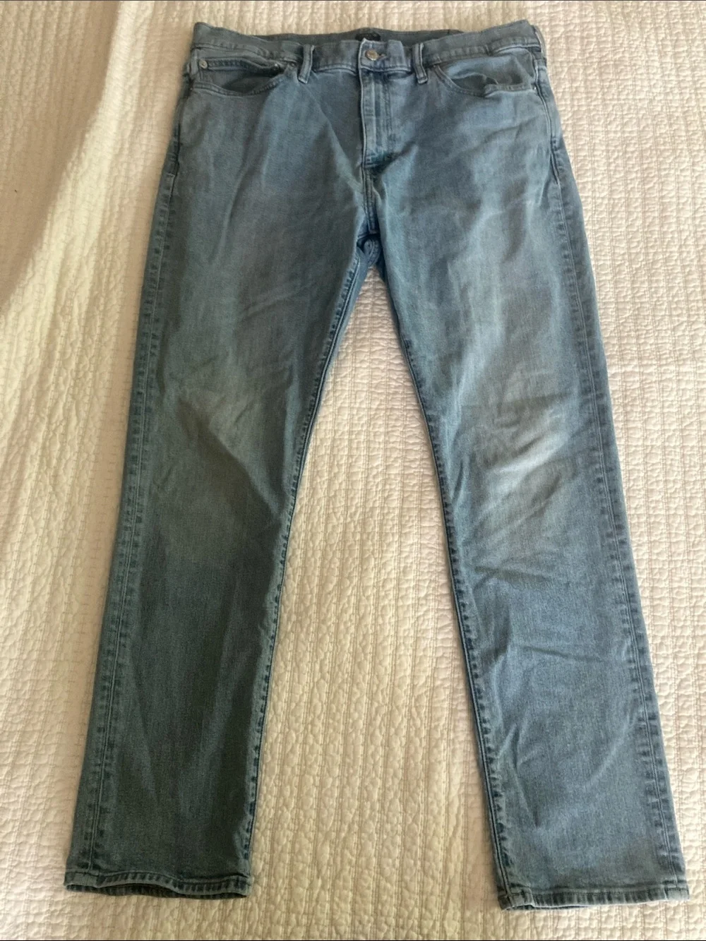 J. Crew Men's Athletic Slim Straight Jeans in Light Blue Wash